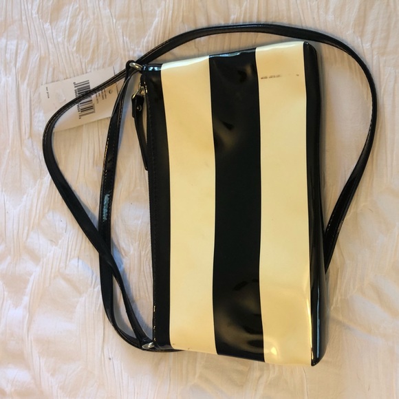 Kate Spade Purse - Picture 3 of 6